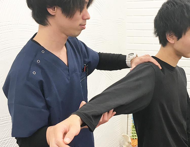 コロコロ鍼灸整骨院　西大路院 施術3